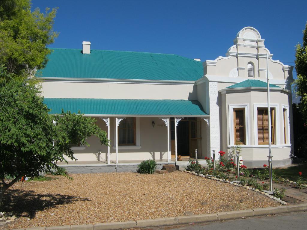 Ladismith Manor Exterior foto