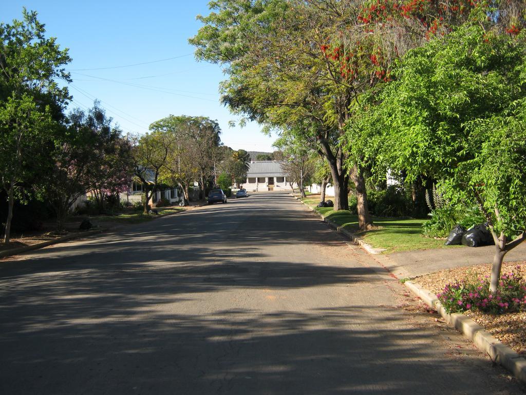 Ladismith Manor Exterior foto